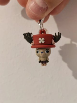 Phoskitos x One Piece llavero