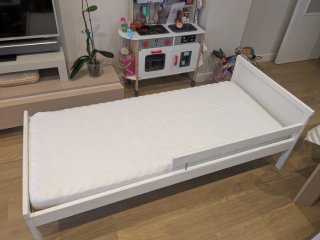 Cama infantil 70x160 + Colchón + Protectores