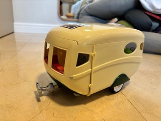 Caravana Sylvanian Families.