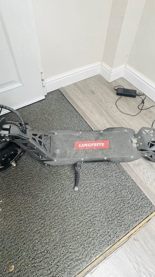 Patinete Eléctrico Langfeite Poco Uso