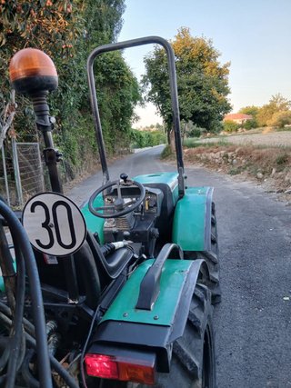 Tractor Ferrari