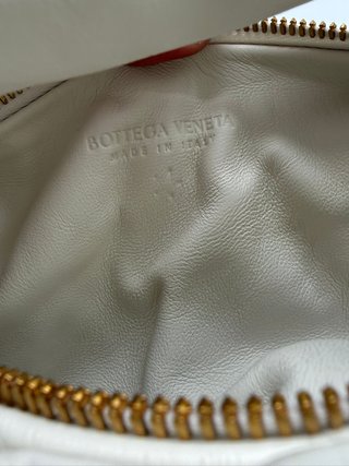 Bolsa Bottega Veneta Jodie Puffer Blanca