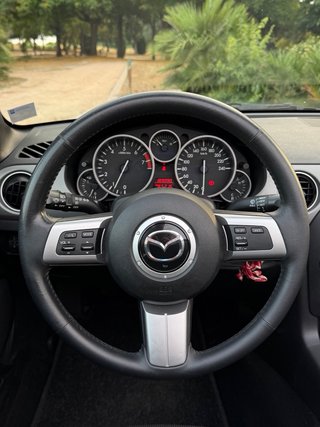 Mazda MX-5 NC2 PHRT 1.8 | Historial completo