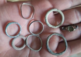Lote Anillos Antiguos Plata y Bronce