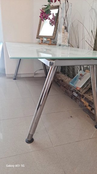 Mesa de salón cristal 160cm y 6 sillas.