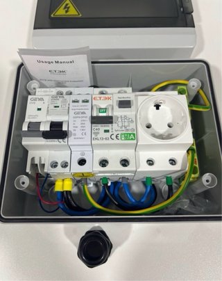 Cuadro protecciones cargador VE + schuko reforzado