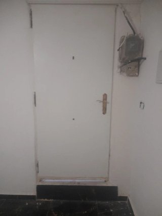 Puerta blanca