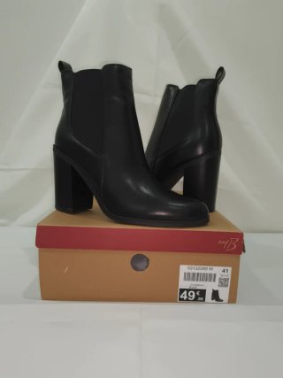 Botines de tacón alto myBotega negros