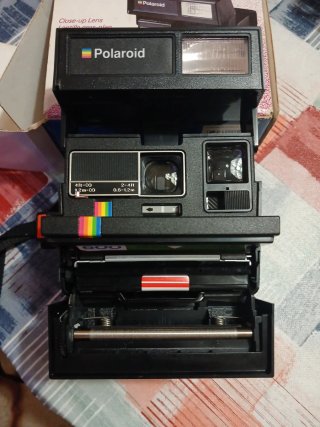 Fotocamera analogica Polaroid Supercolor 635CL