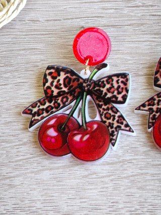 Pendientes de cereza con lazo