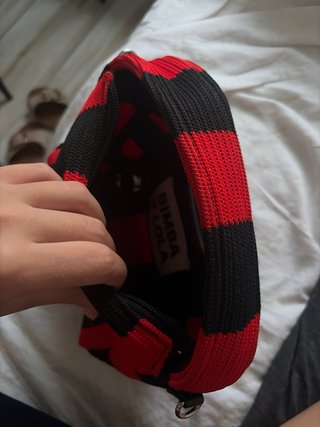 Bolsa Bimba y Lola rayas roja y negra