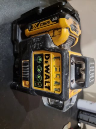 Nivel Láser Dewalt 12V XR
