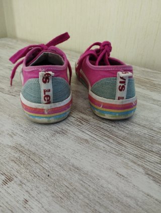 Zapatillas Levis  Talla 27