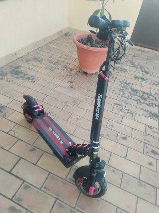Patinete KugooKirin M4 Negro/Rojo