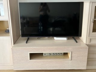 Mueble TV y Vitrinas Madera y Cristal