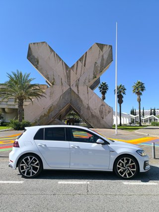 VOLKSWAGEN GOLF GTI PERFORMANCE DSG 245CV