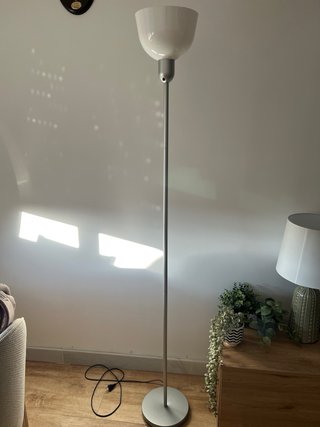 Lámpara de pie Ikea Plata y Blanca