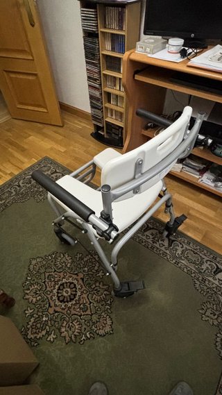 Silla ducha y WC con ruedas NUEVA
