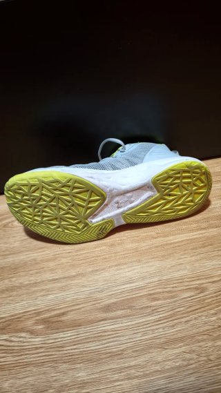 Zapatillas Baloncesto Under Armour Blancas