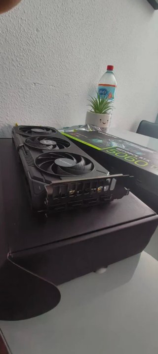 Gigabyte RTX 5060 Ti Gaming OC 16gb
