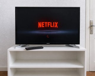 Samsung Smart TV 32 UE32J4500AW