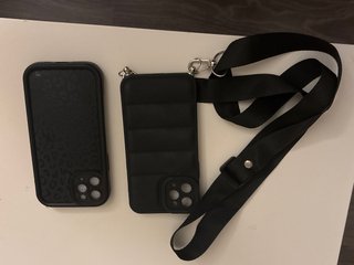 2 custodie per iPhone 11 Pro nere