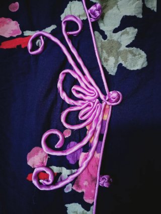Blusa de seda con estampado floral