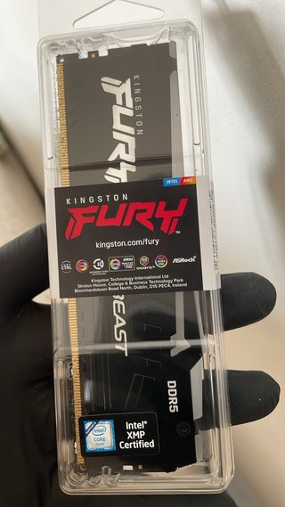 Kingston Fury Beast 1x16gb 5600mhz cl40 rgb