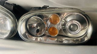 Volkswagen Golf 2003
