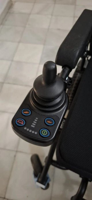Silla de ruedas eléctrica Vermeiren PLEGO plegable