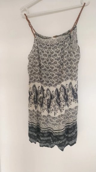 Mono corto estampado paisley