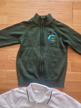 Chaqueta y polo colegio Karol Wajtyla