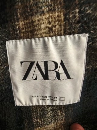 Chaqueta negra de cuero sintético forrada, ZARA, S
