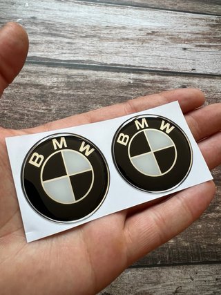 2 EMBLEMAS BMW NEGRO CARENADO TIJA R1200 R1250 GS
