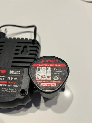 Batería y Cargador Stayer 12V Li-Ion