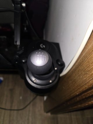 Volante Logitech G923 SE con Pedales y Palanca