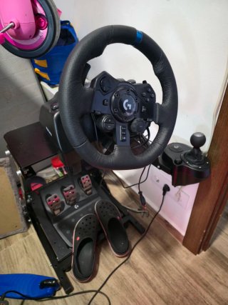 Volante Logitech G923 SE con Pedales y Palanca