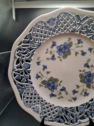 Plato frutero porcelana calado Gallo