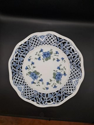 Plato frutero porcelana calado Gallo