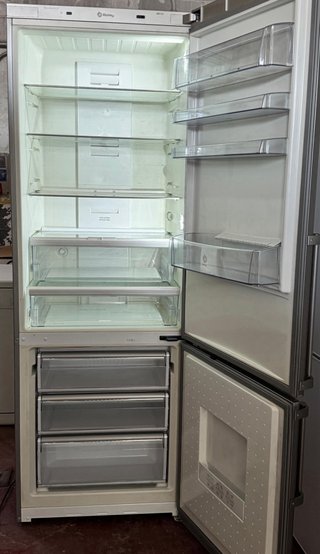 FRIGORÍFICO COMBI NO FROST EN INOX BALAY