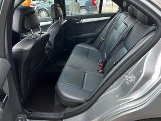 Mercedes-Benz C300 v6 avantgarde
