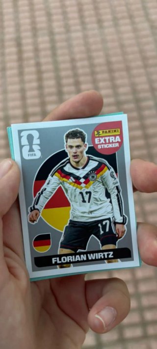 Extrasticker Plata Florian Wirtz Panini