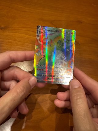 Charizard VMAX Arcoíris Carta Pokémon