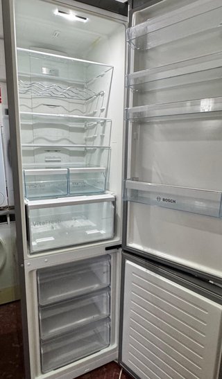 FRIGORÍFICO COMBI NO FROST SEMINUEVO BOSCH INOX