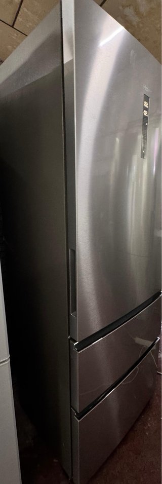 FRIGORÍFICO HAIER COMBI NO FROST EN INOX SEMINUEVO