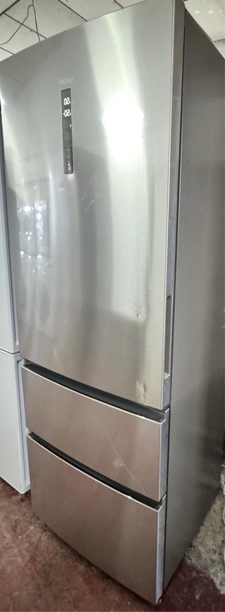FRIGORÍFICO HAIER COMBI NO FROST EN INOX SEMINUEVO