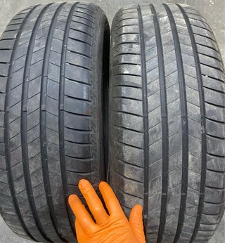 2 Neumáticos 215/55R17 94W