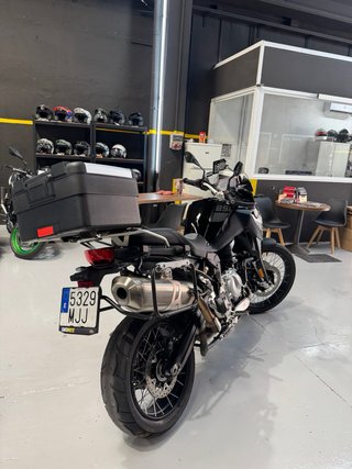 BMW F850GS Triple Black