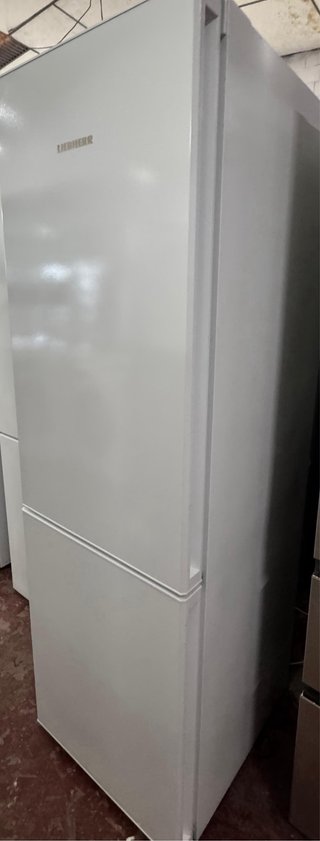 FRIGORÍFICO LIEBHERR COMBI NO FROST EN BLANCO