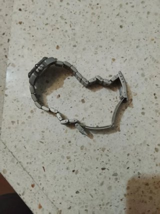 Reloj Lotus plateado para niño